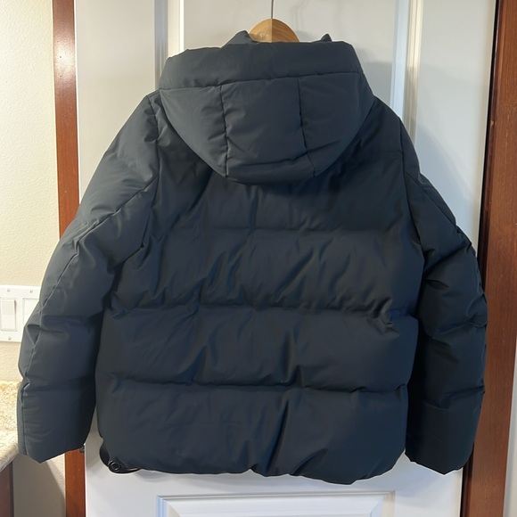 Uniqlo Seamless Down Jacket - Dark Blue- black - Picture 3 of 14